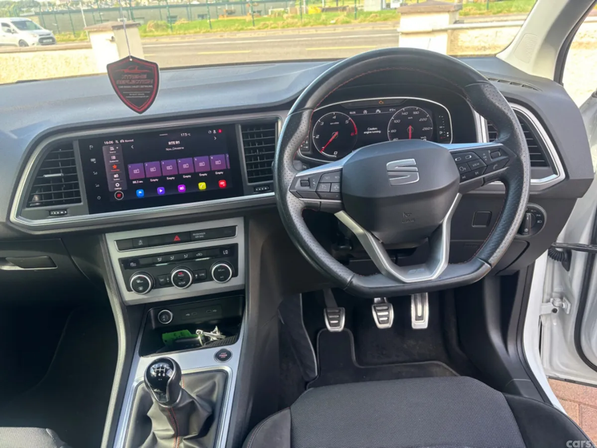 SEAT Ateca Estate, Diesel, 2023, White