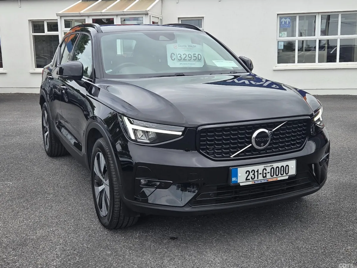 Volvo XC40 Estate, Petrol Hybrid, 2023, Black