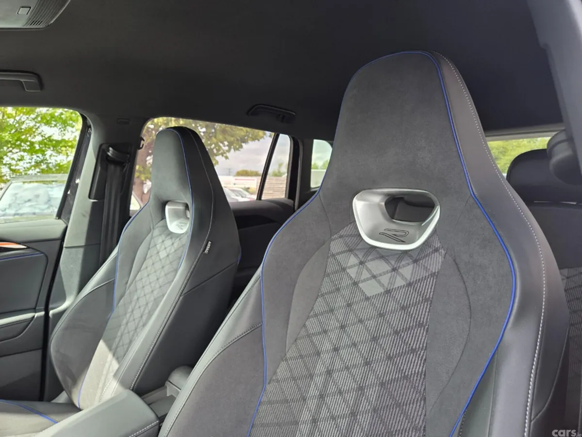 Volkswagen Tiguan Estate, Petrol Plug-in Hybrid, 2024, Black