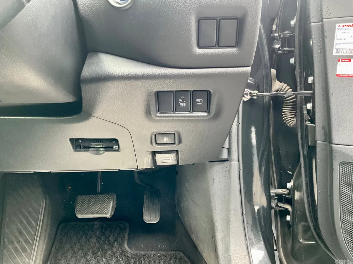 Toyota C-HR Hatchback, Petrol Hybrid, 2017, Black