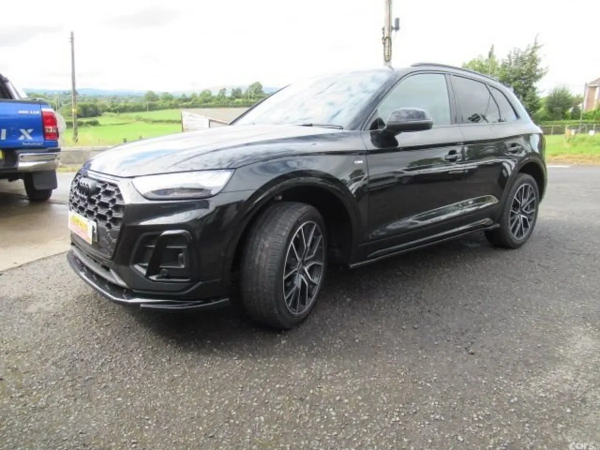 Audi Q5 SUV, Diesel Hybrid, 2023, Black