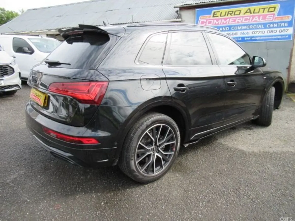 Audi Q5 SUV, Diesel Hybrid, 2023, Black