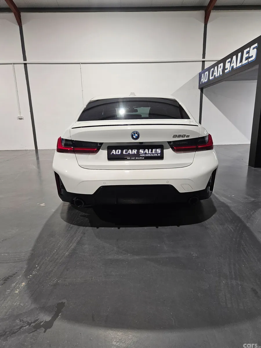 BMW 3-Series Saloon, Petrol Hybrid, 2025, White