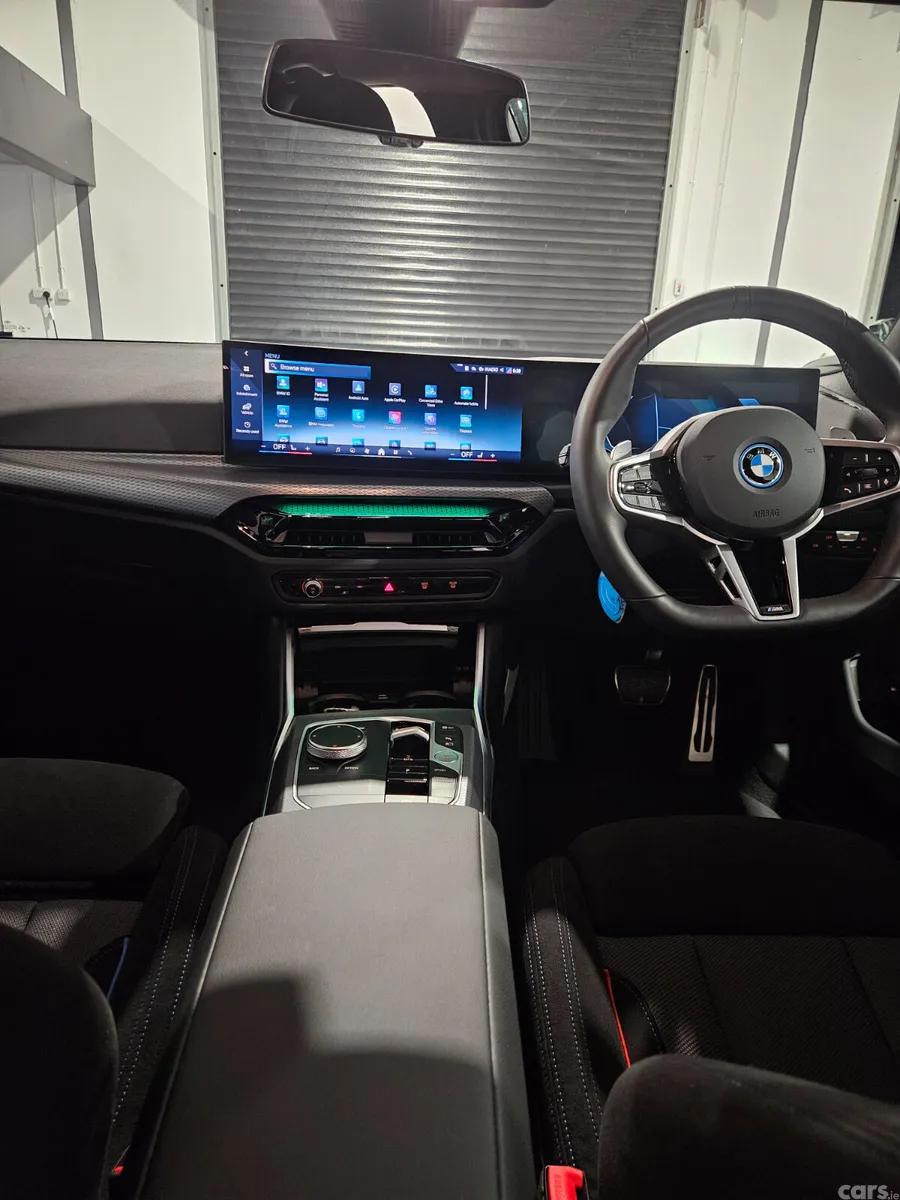 BMW 3-Series Saloon, Petrol Hybrid, 2025, White