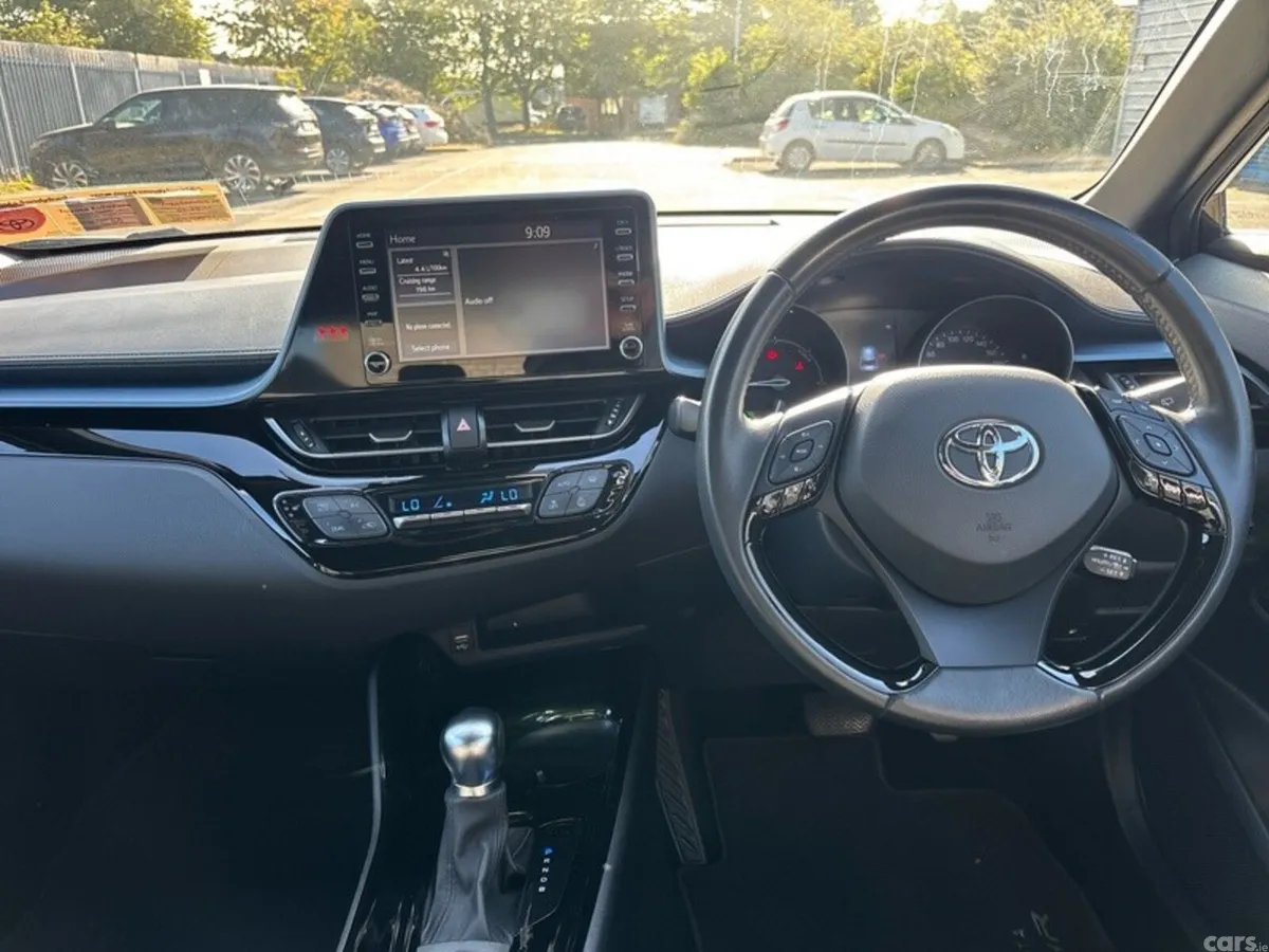 Toyota C-HR SUV, Petrol Hybrid, 2022, Black