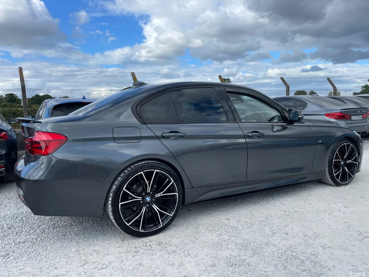 BMW 3-Series Saloon, Diesel, 2018, Grey