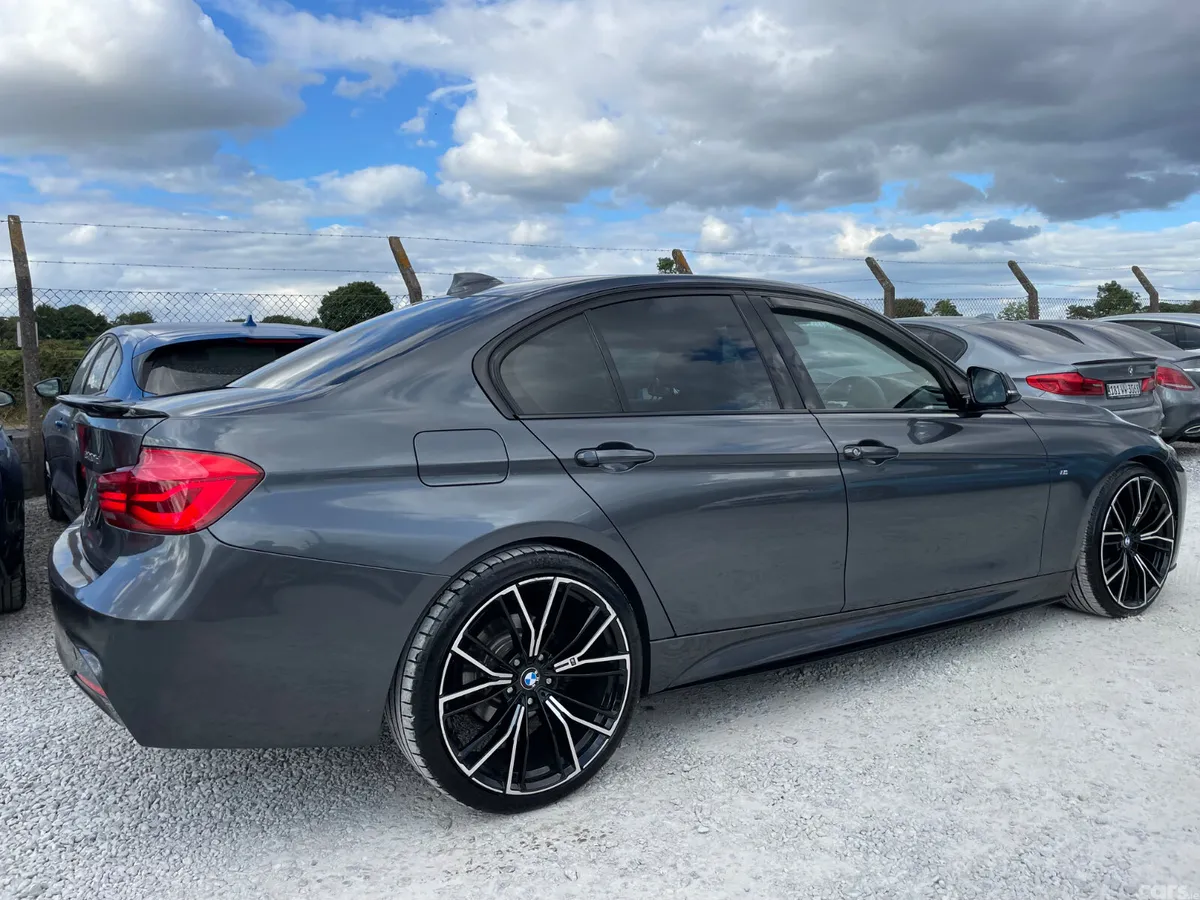 BMW 3-Series Saloon, Diesel, 2018, Grey
