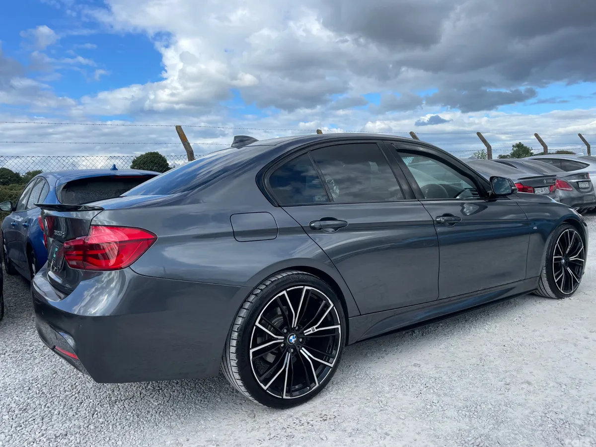 BMW 3-Series Saloon, Diesel, 2018, Grey