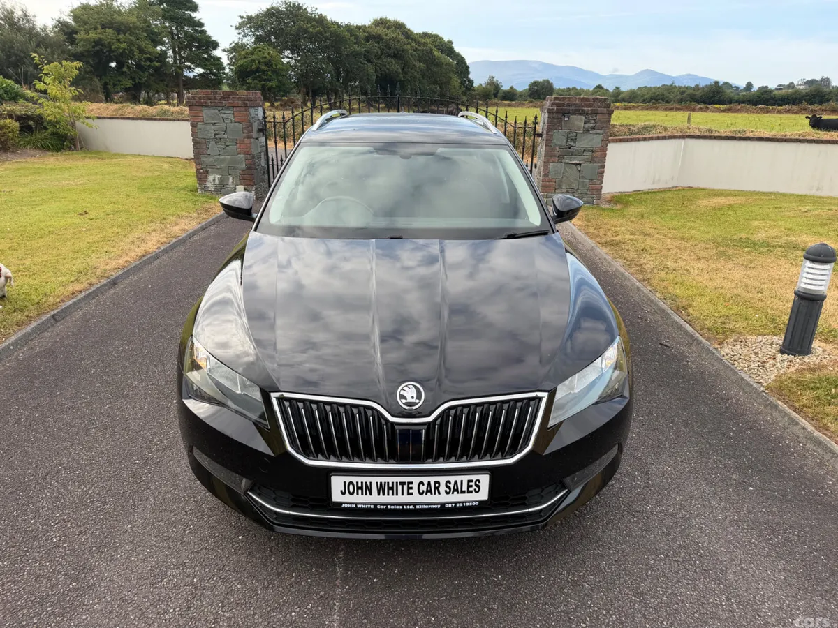 Skoda Superb Estate, Diesel, 2018, Black