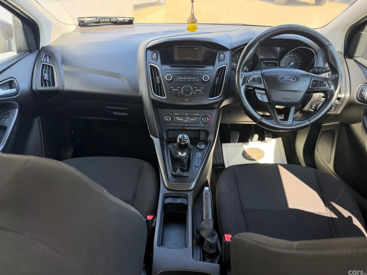 Ford Focus Saloon, Diesel, 2015, Grey
