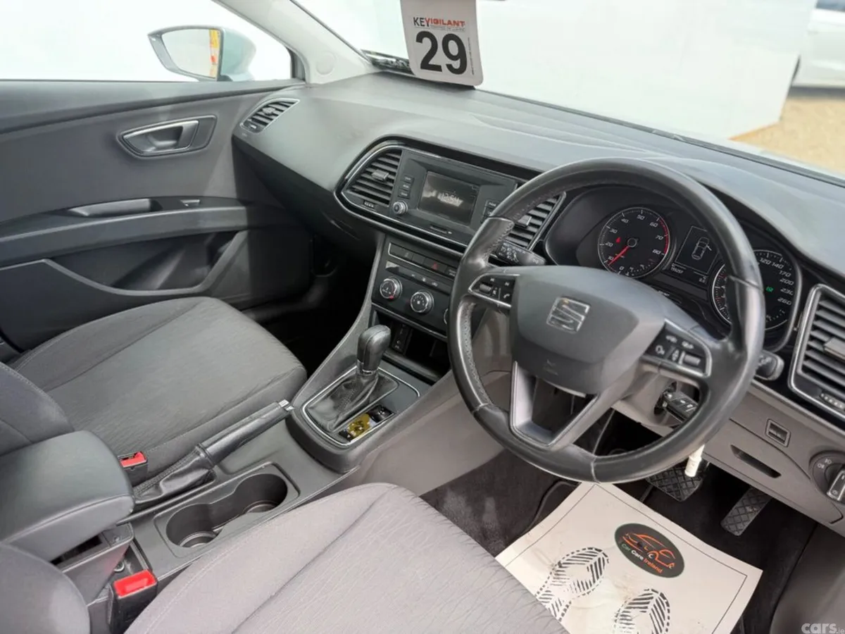 SEAT Leon Estate, Petrol, 2016, Silver