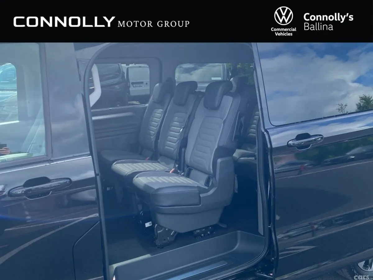 Volkswagen Caravelle MPV, Petrol Plug-in Hybrid, 2027, Black