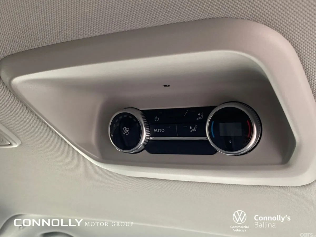 Volkswagen Caravelle MPV, Petrol Plug-in Hybrid, 2027, Black