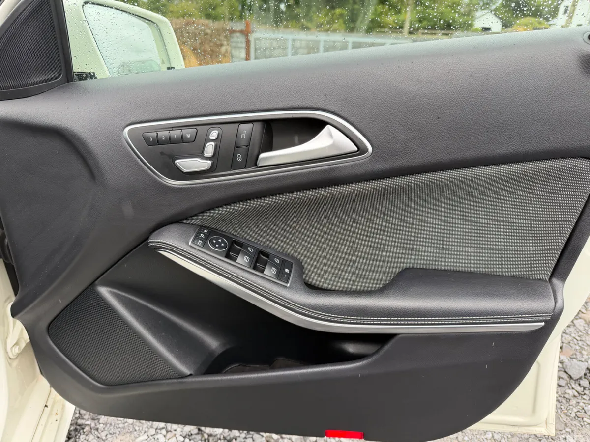 Mercedes-Benz A-Class Hatchback, Petrol, 2017, White