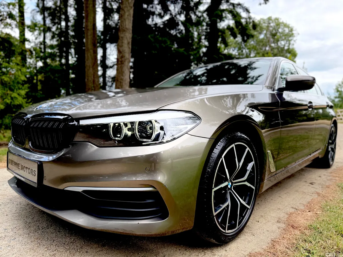 BMW 5-Series Saloon, Diesel, 2017, Grey