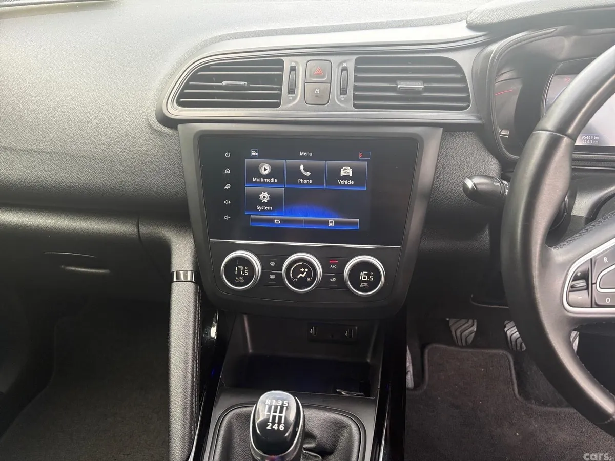 Renault Kadjar SUV, Petrol, 2019, Grey