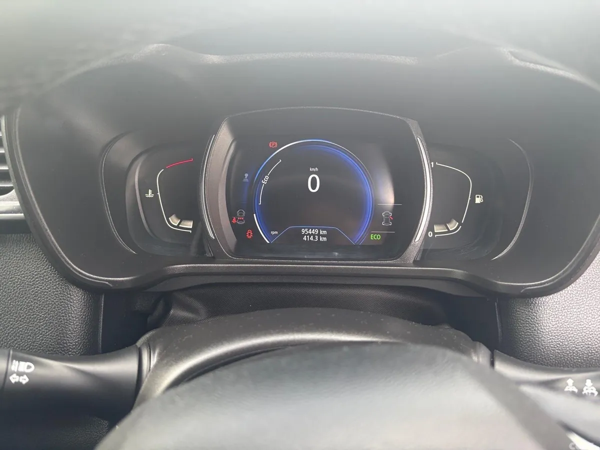 Renault Kadjar SUV, Petrol, 2019, Grey