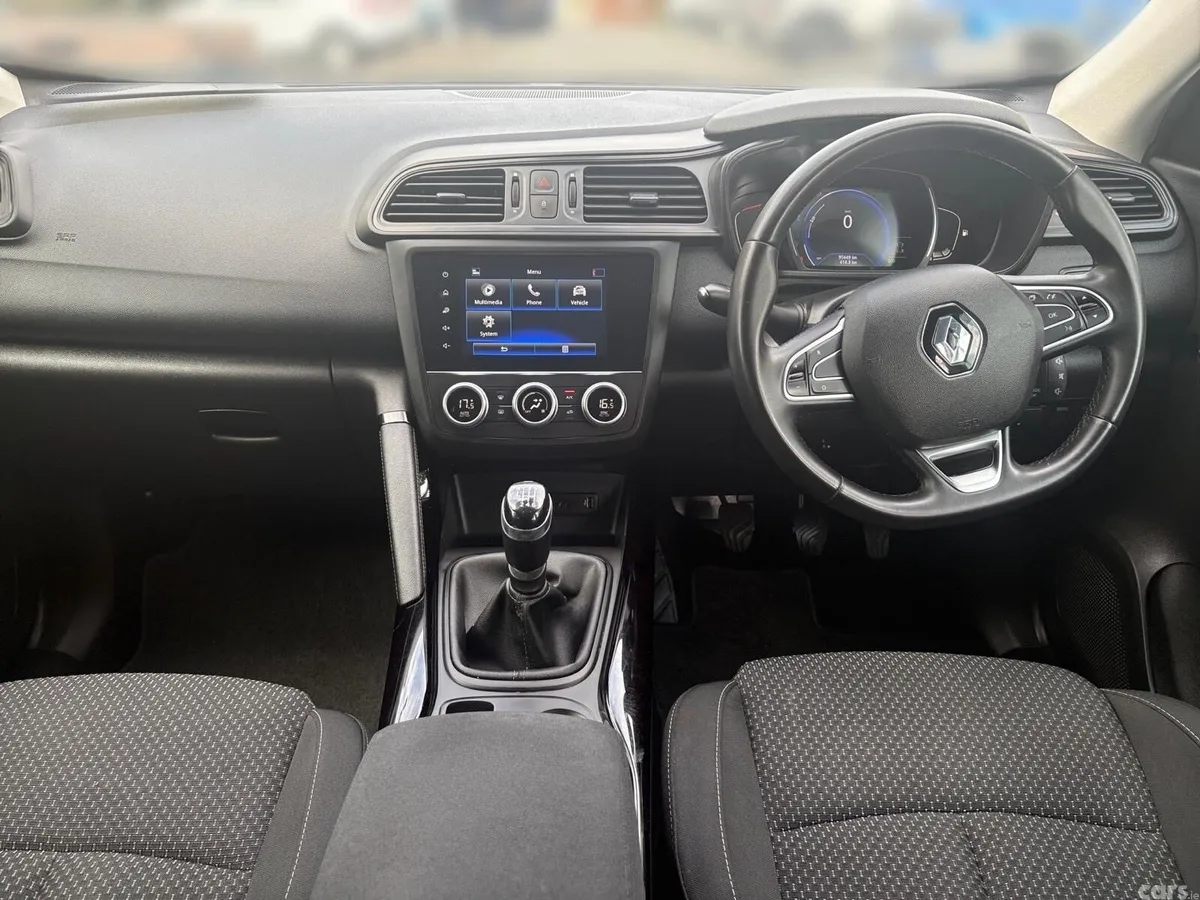 Renault Kadjar SUV, Petrol, 2019, Grey