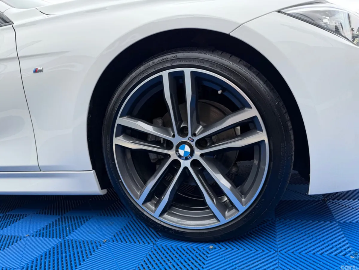 BMW 3-Series Saloon, Diesel, 2018, White