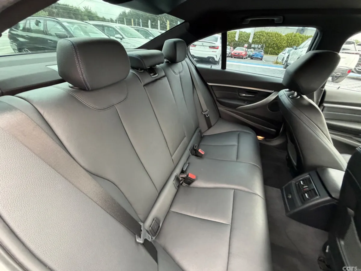 BMW 3-Series Saloon, Diesel, 2018, White
