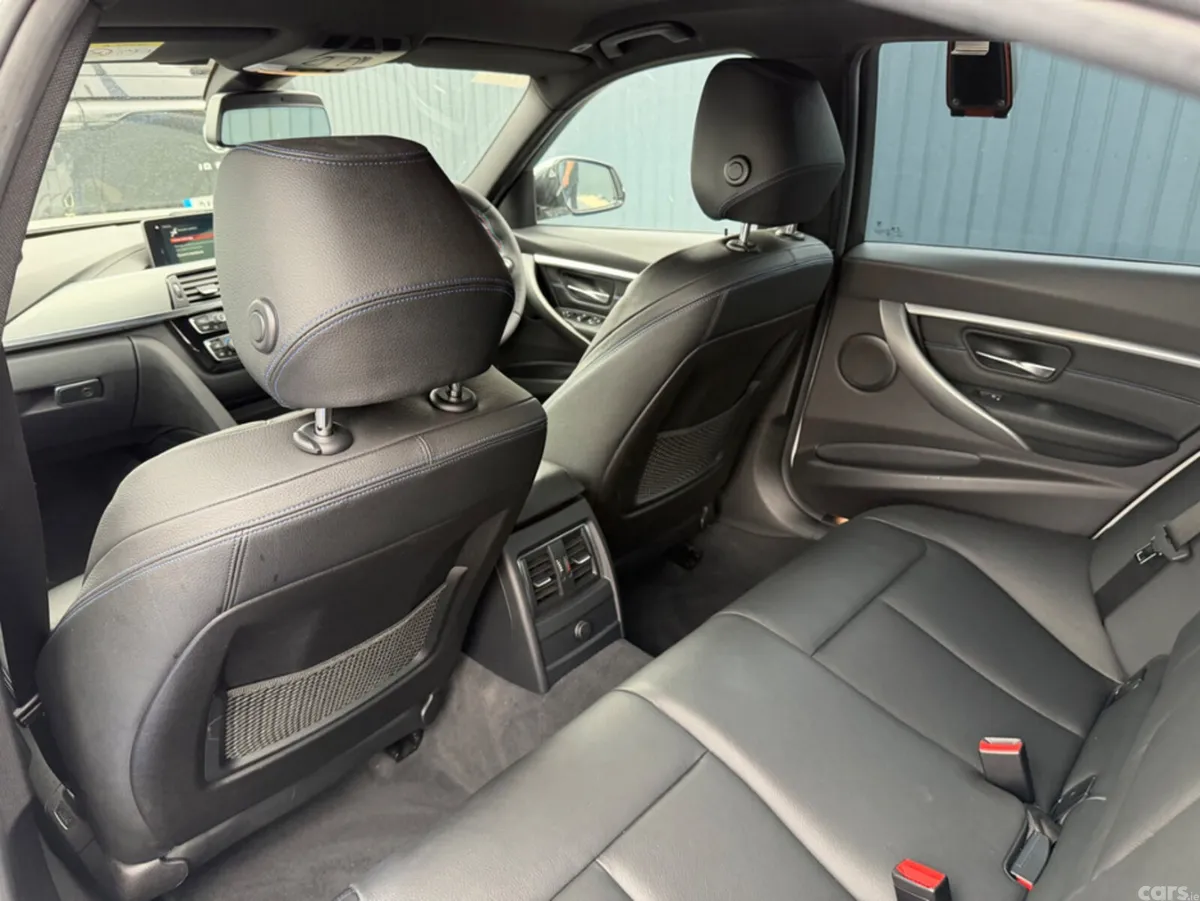 BMW 3-Series Saloon, Diesel, 2018, White