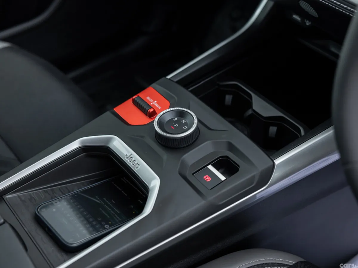 Jeep Compass SUV, Electric, 2026, White