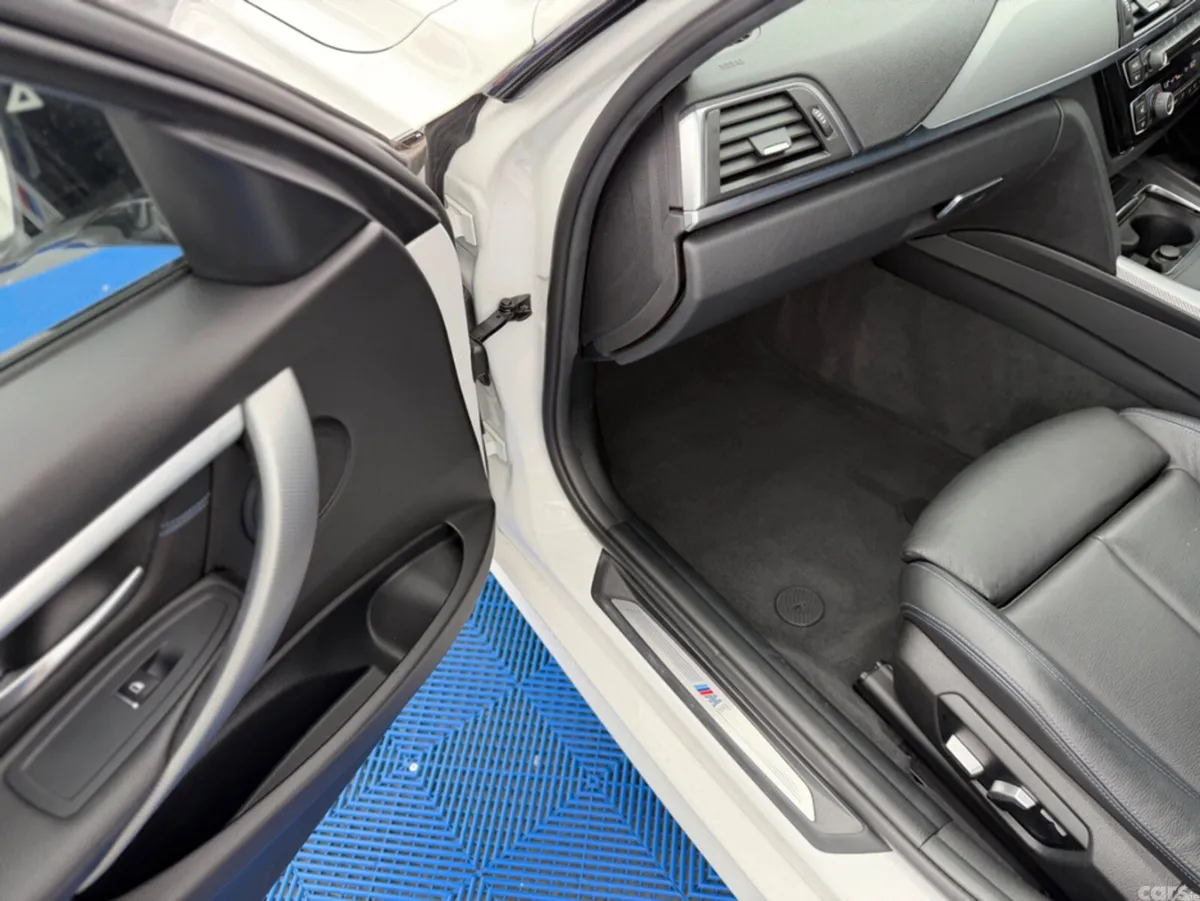 BMW 3-Series Saloon, Diesel, 2018, White