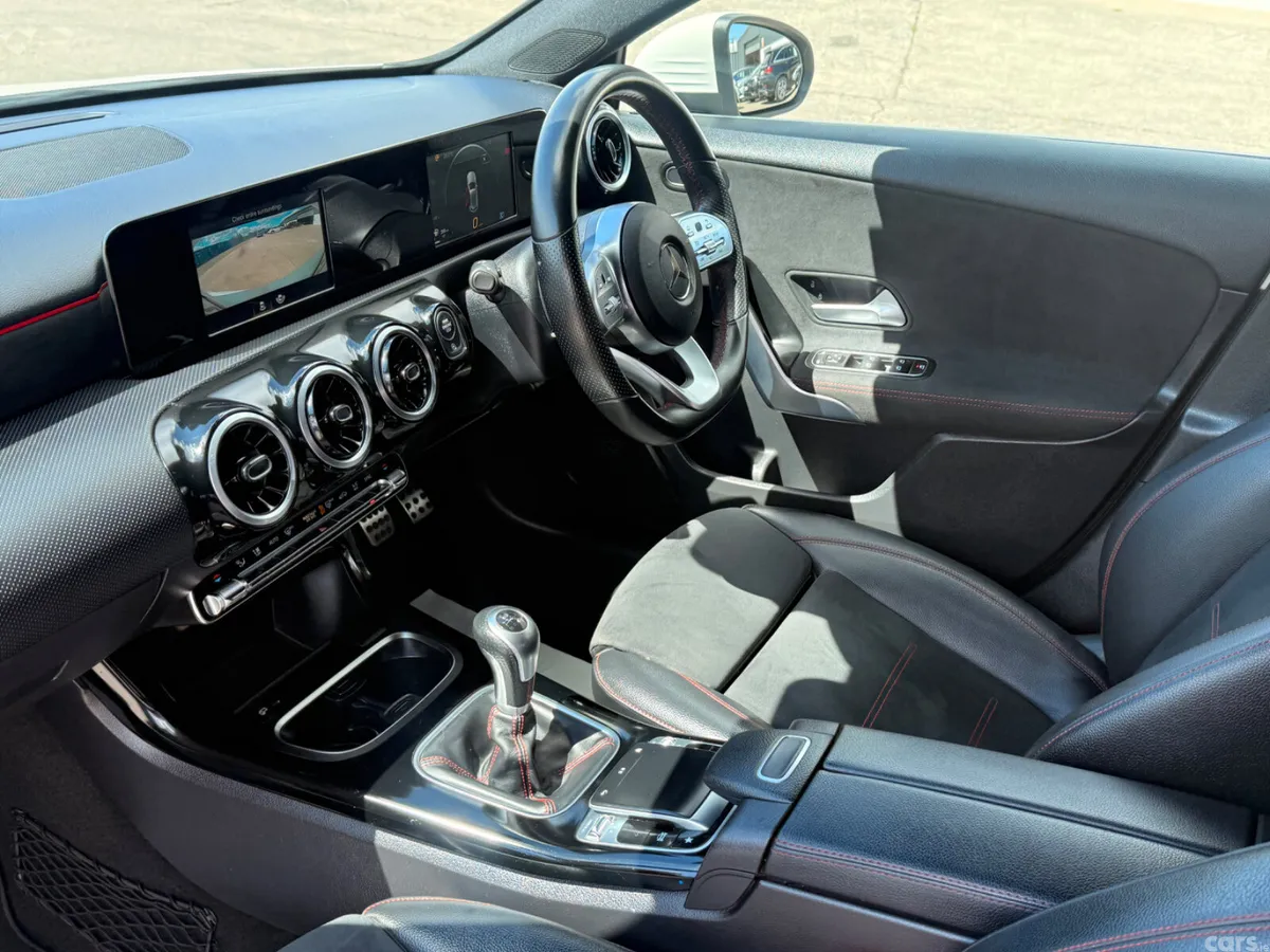 Mercedes-Benz A-Class Estate/Jeep, Diesel, 2020, White