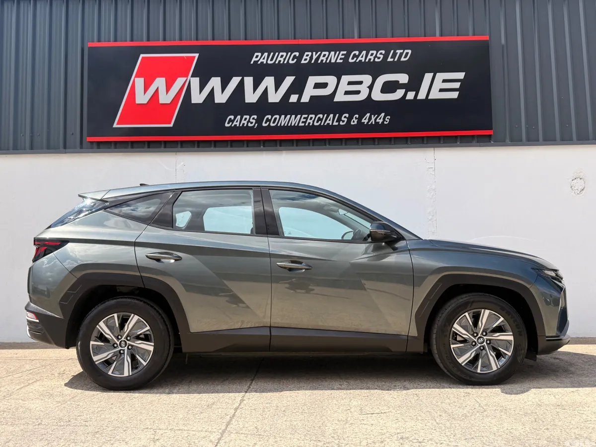 Hyundai Tucson SUV, Diesel, 2022, Grey