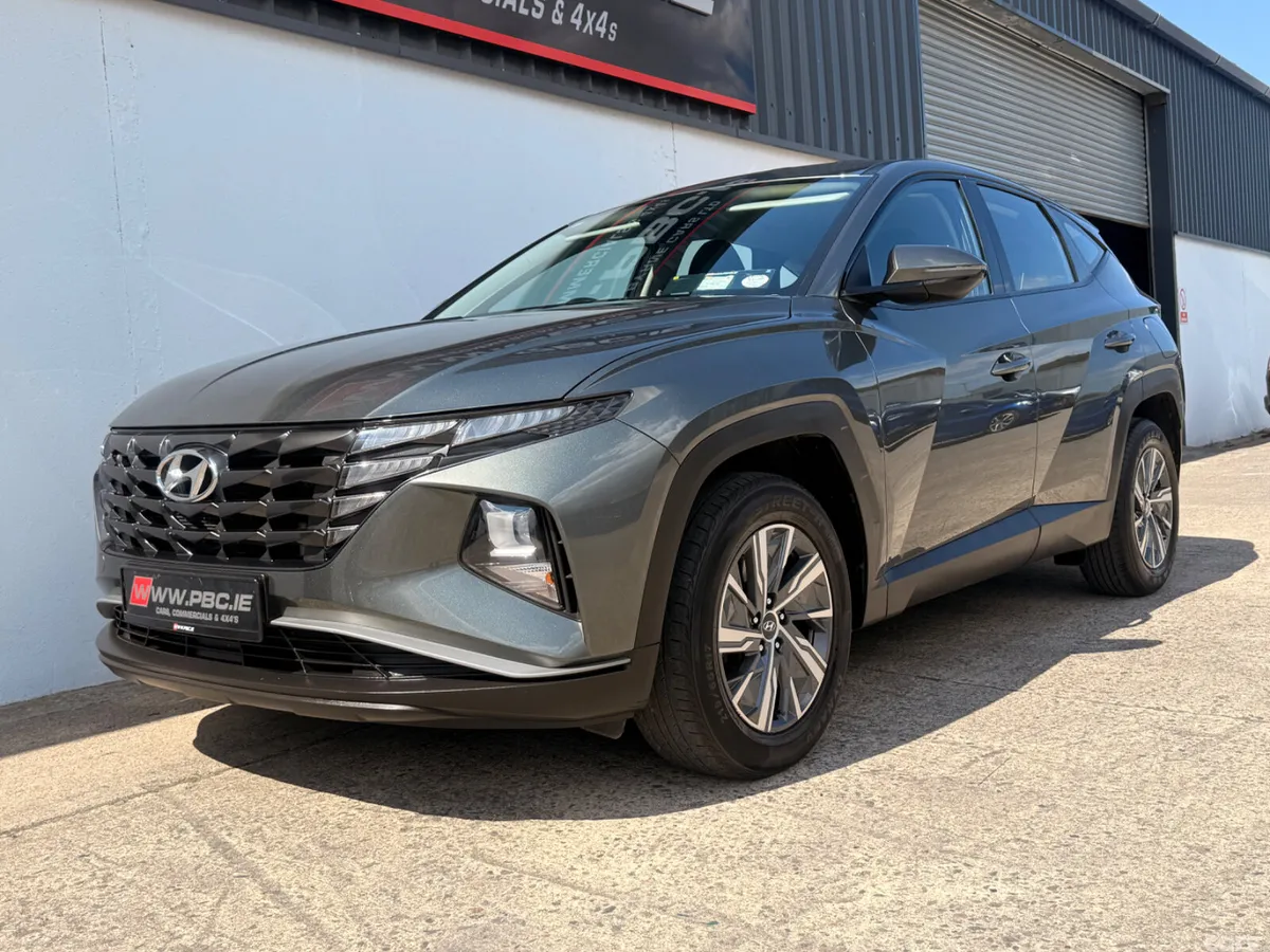 Hyundai Tucson SUV, Diesel, 2022, Grey