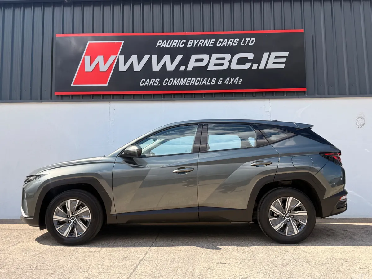 Hyundai Tucson SUV, Diesel, 2022, Grey