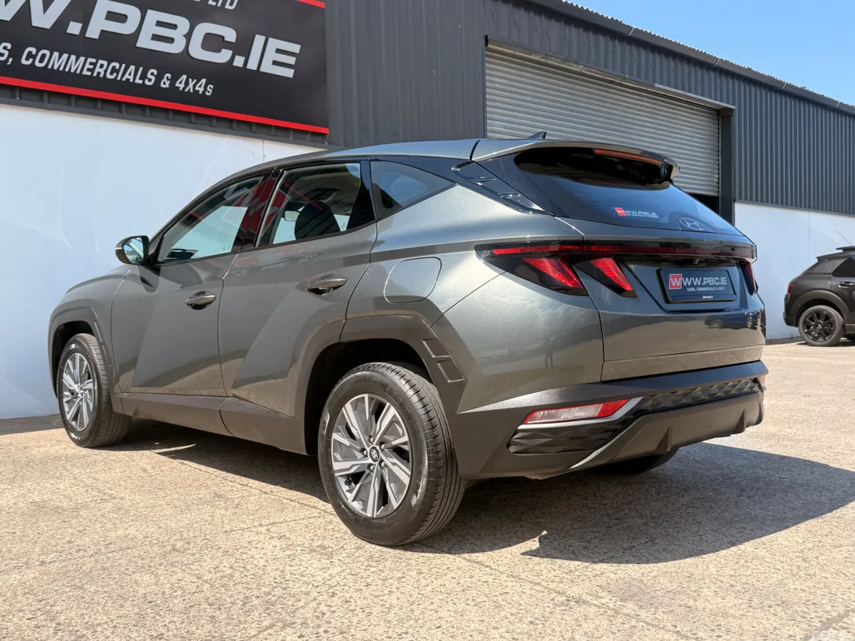 Hyundai Tucson SUV, Diesel, 2022, Grey