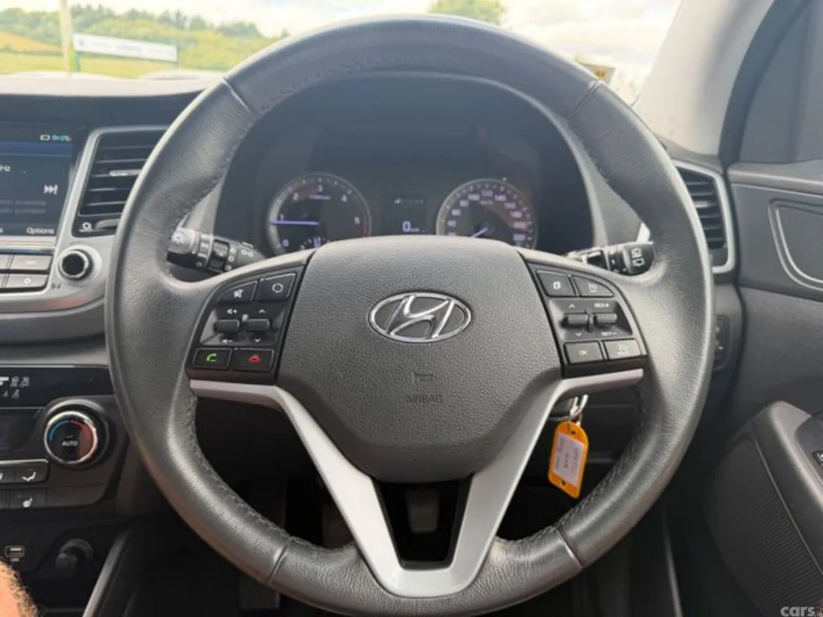 Hyundai Tucson MPV, Diesel, 2017, White