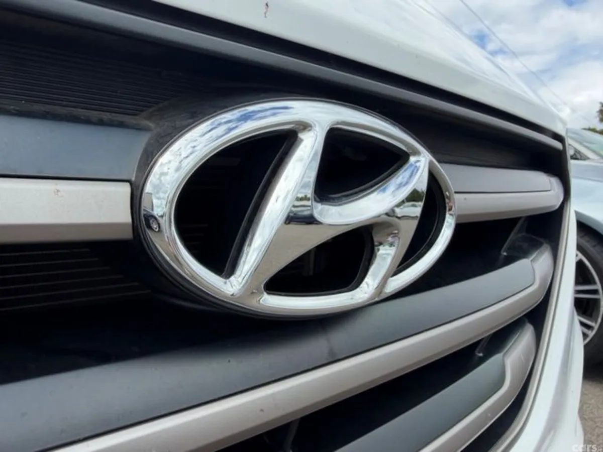 Hyundai Tucson MPV, Diesel, 2017, White