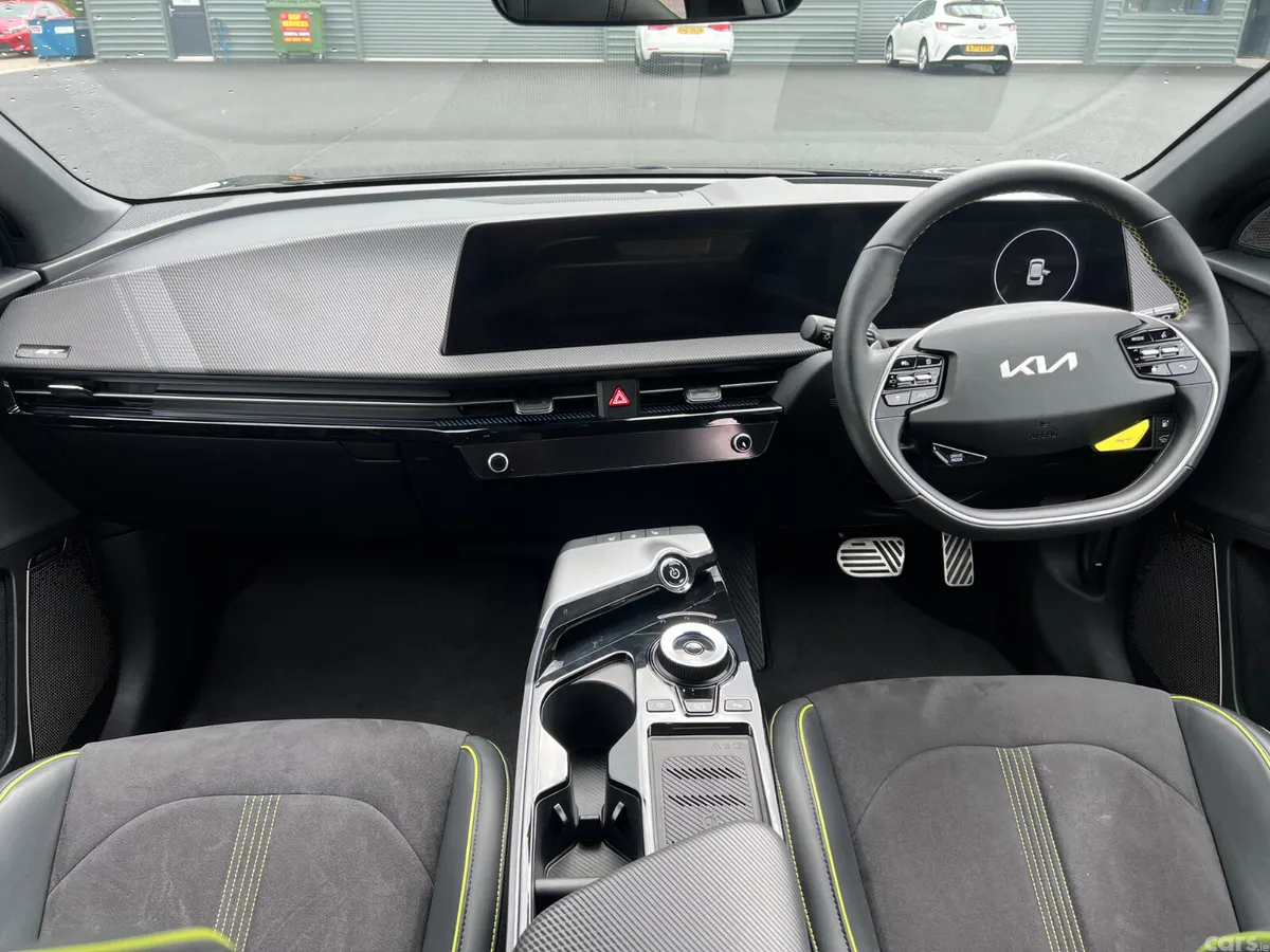 Kia EV6 Hatchback, Electric, 2023, Black