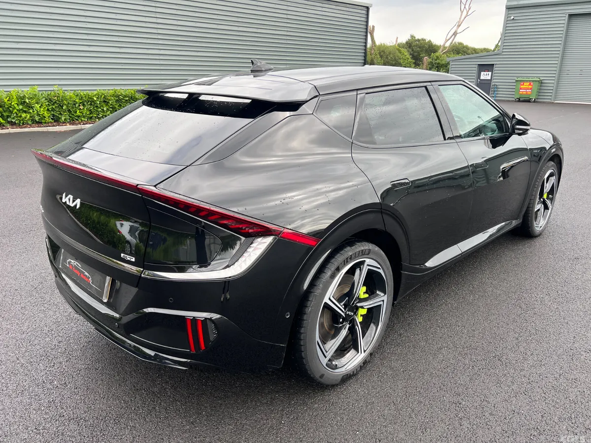 Kia EV6 Hatchback, Electric, 2023, Black