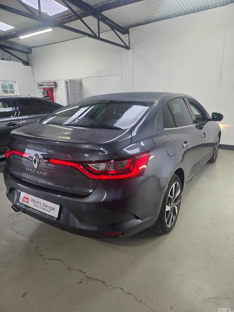 Renault Megane Saloon, Diesel, 2017, Grey