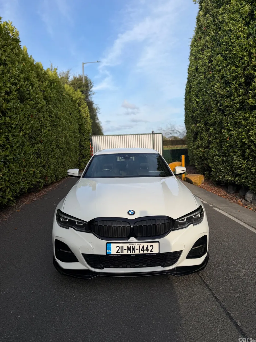 BMW 3-Series Saloon, Petrol Plug-in Hybrid, 2021, White