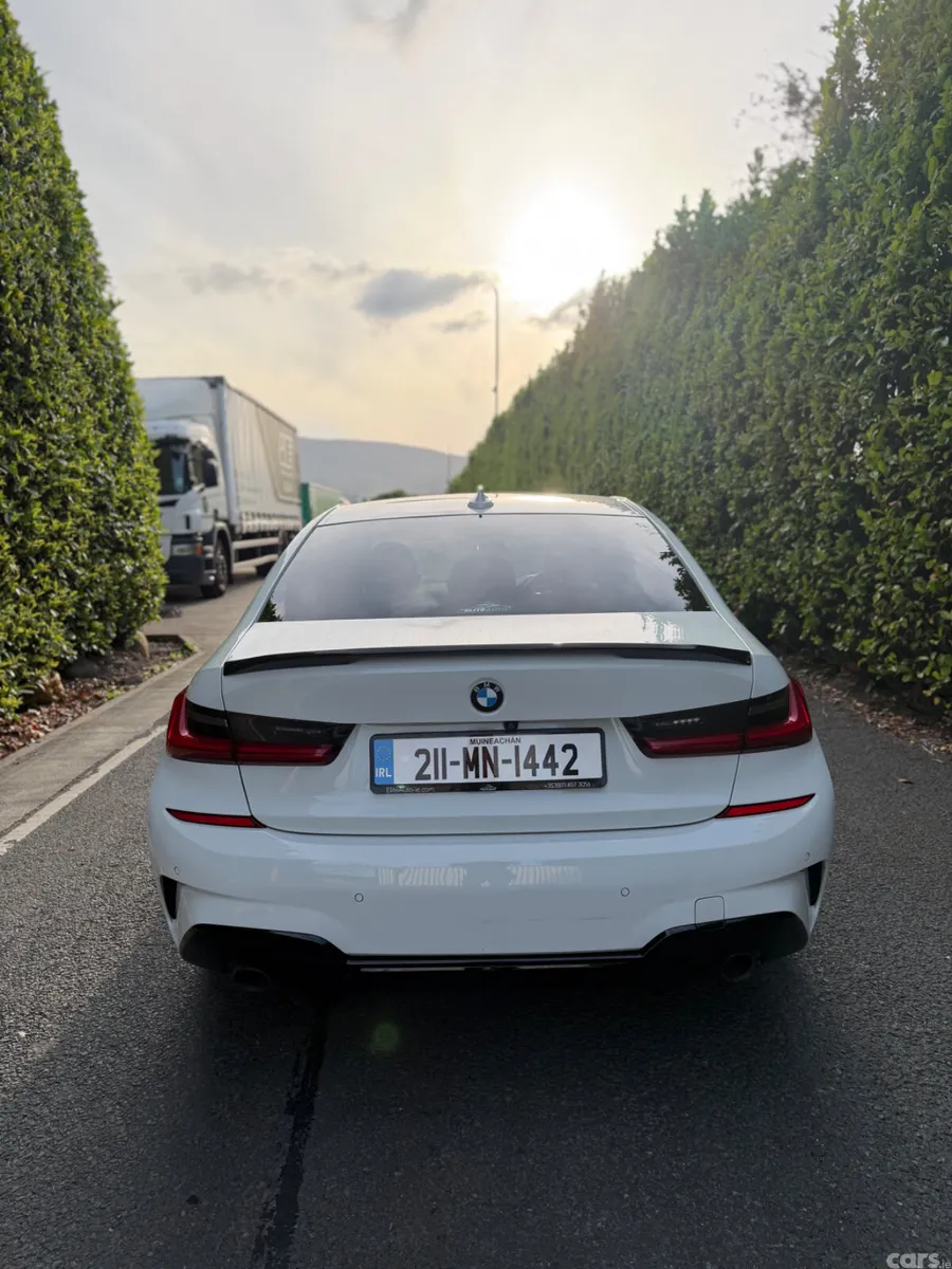 BMW 3-Series Saloon, Petrol Plug-in Hybrid, 2021, White