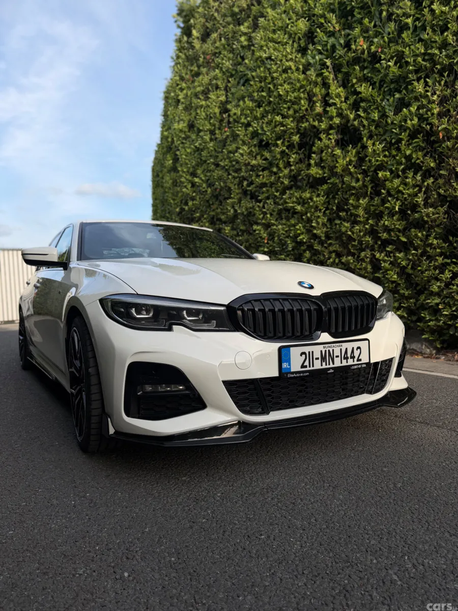 BMW 3-Series Saloon, Petrol Plug-in Hybrid, 2021, White