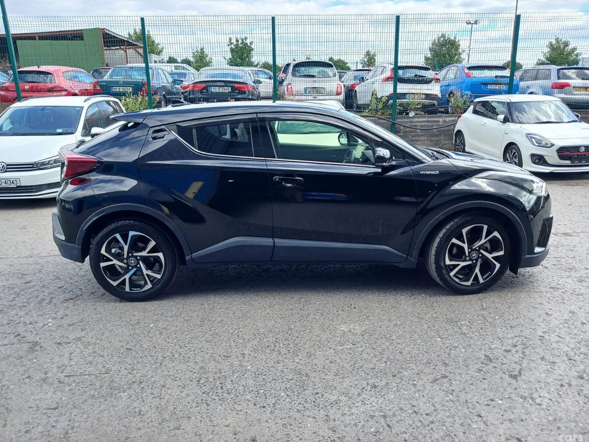 Toyota C-HR SUV, Petrol Hybrid, 2019, Black