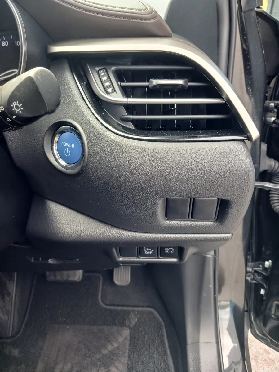 Toyota C-HR SUV, Petrol Hybrid, 2019, Black