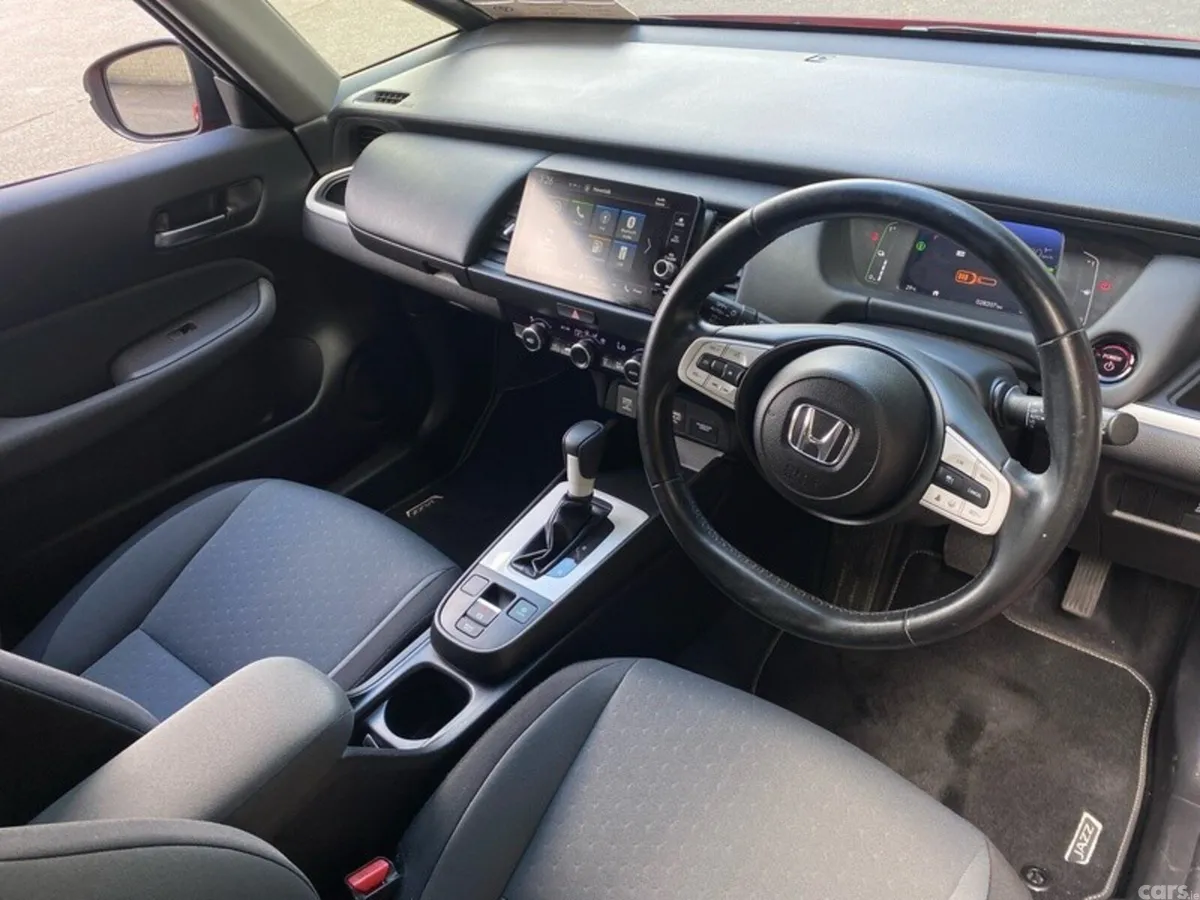 Honda Jazz Hatchback, Petrol Hybrid, 2023, Red