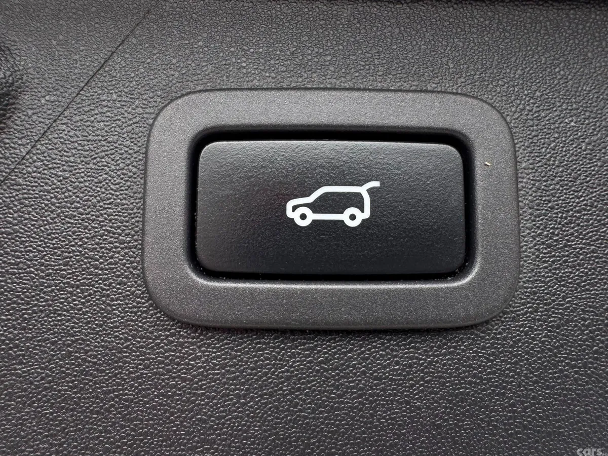 Land Rover Discovery Sport SUV, Diesel, 2018, Grey