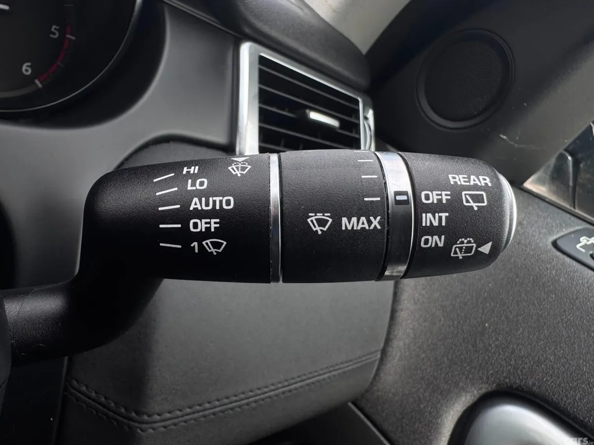 Land Rover Discovery Sport SUV, Diesel, 2018, Grey