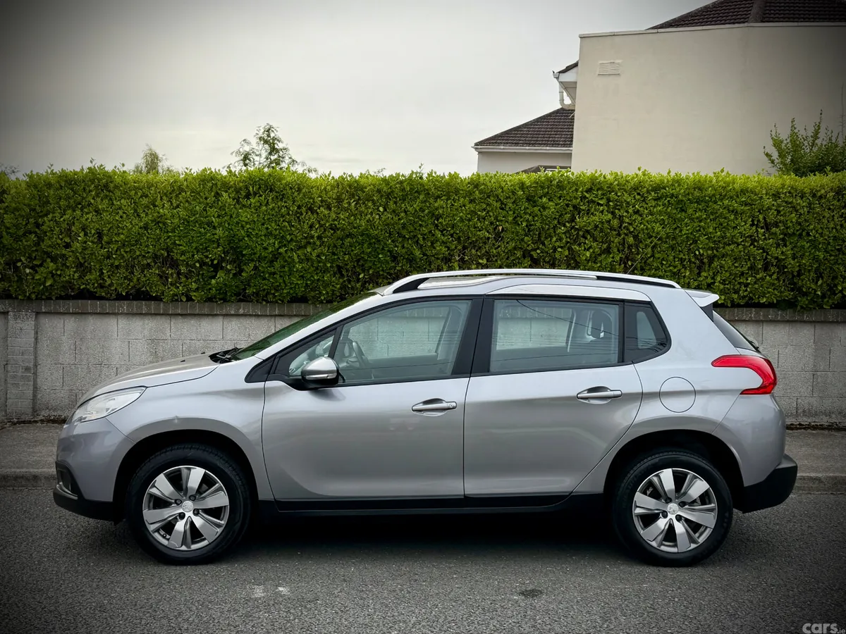 Peugeot 2008 SUV, Petrol, 2016, Grey