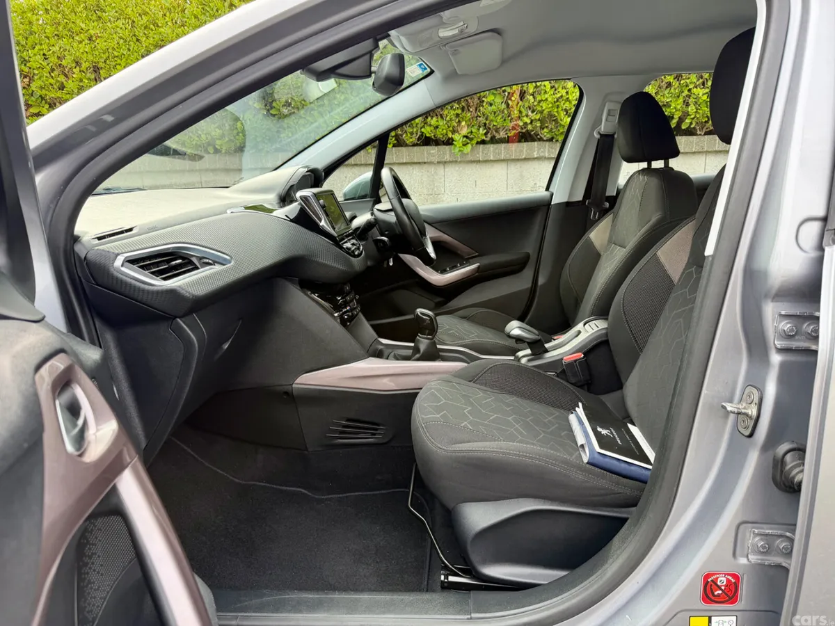 Peugeot 2008 SUV, Petrol, 2016, Grey