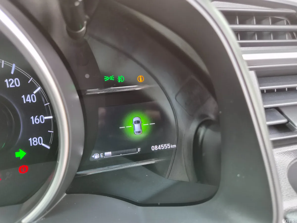 Honda Fit Hatchback, Petrol, 2017, White