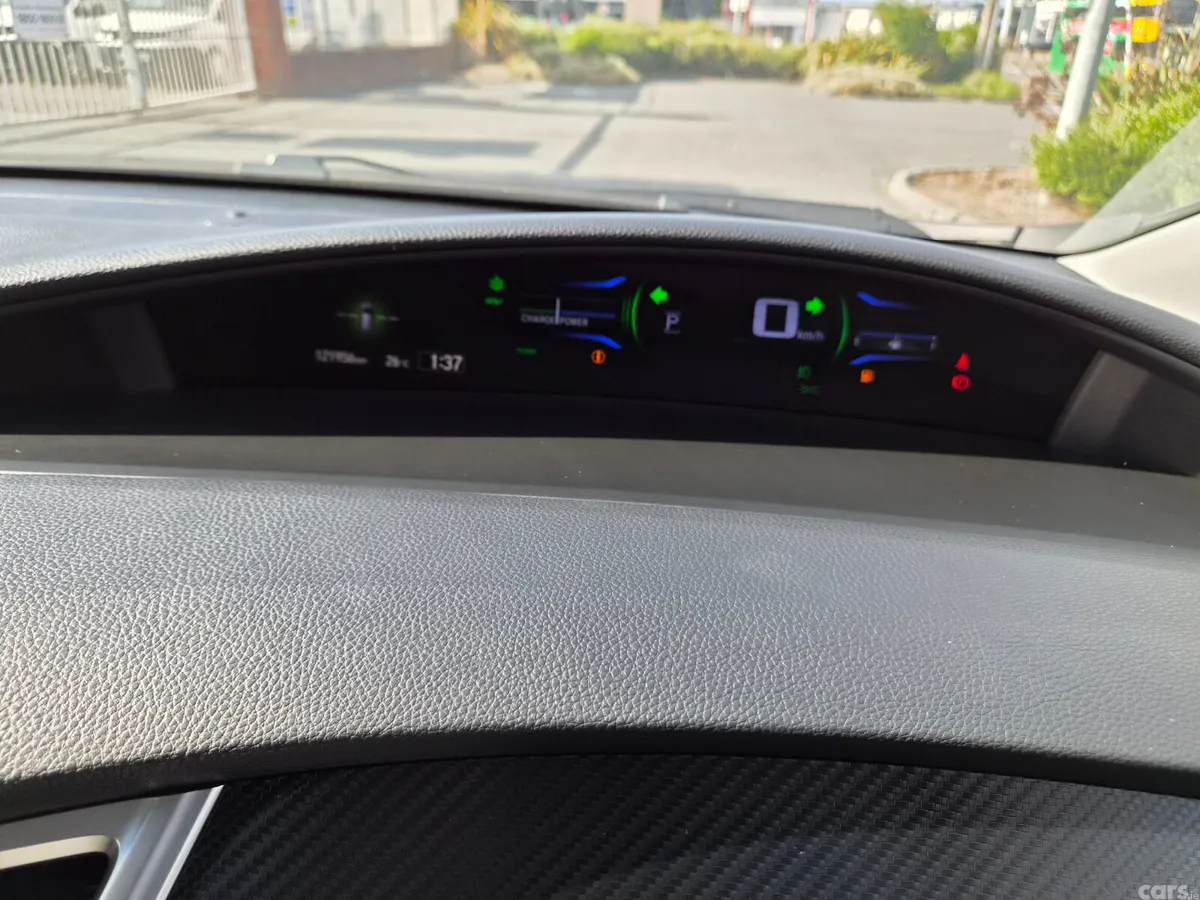 Honda Jade Hatchback, Petrol Hybrid, 2018, White