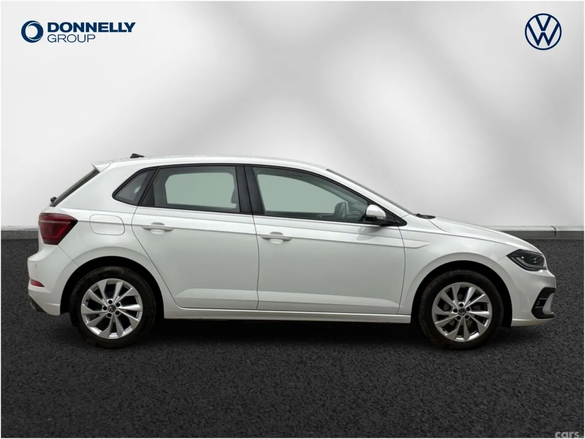 Volkswagen Polo Hatchback, Petrol, 2022, White